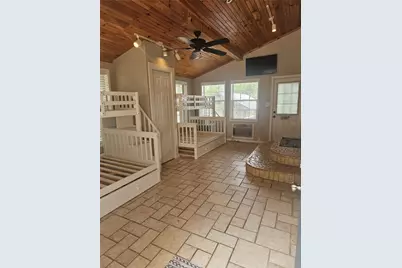 3814 Pawnee Court, Granbury, TX 76048 - Photo 11