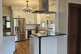 3814 Pawnee Ct, Granbury, TX 76048 - Photo 9