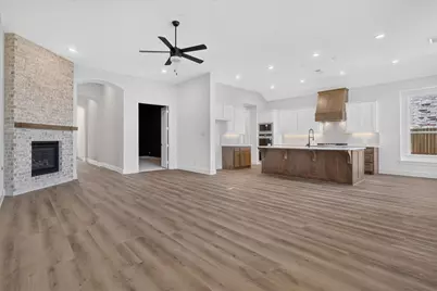 1025 Pelotazo Avenue, Fort Worth, TX 76247 - Photo 7