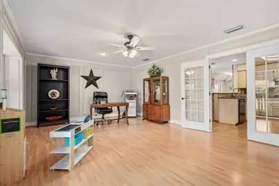 709 Chaffee Court, Arlington, TX 76006 - Photo 17