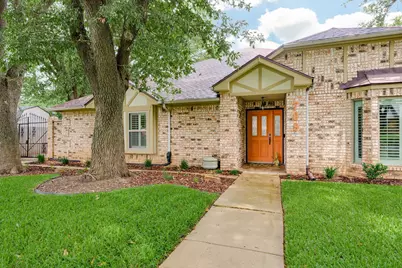 709 Chaffee Court, Arlington, TX 76006 - Photo 11