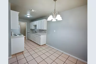 510 N Sewell Drive #A, Decatur, TX 76234 - Photo 5