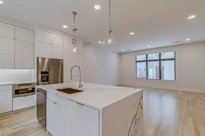 2707 Kimsey Drive #101, Dallas, TX 75235 - Photo 11