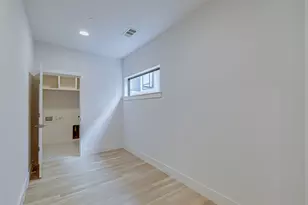 2707 Kimsey Dr, Dallas, TX 75235 - Photo 5