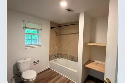 927 W Baker Street, Denison, TX 75020 - Photo 11