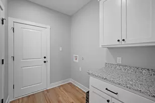 711 A D Mosley St, Ferris, TX 75125 - Photo 23