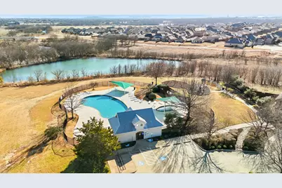 9013 Trail Blazer Drive, Fort Worth, TX 76131 - Photo 15