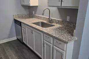 60 W Washington St, Paris, TX 75460 - Photo 7