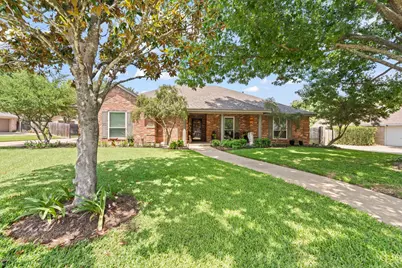 1607 Chaucer Drive, Cleburne, TX 76033 - Photo 1