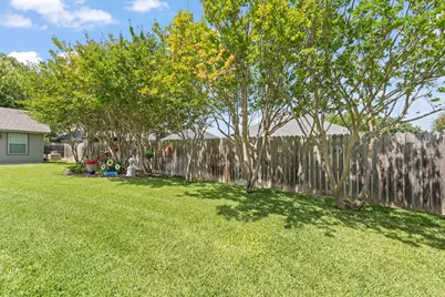 1607 Chaucer Drive, Cleburne, TX 76033 - Photo 29