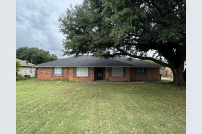 413 N Trail Street, Crowley, TX 76036 - Photo 3