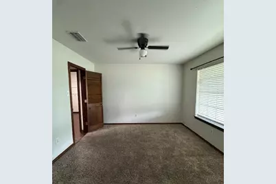 413 N Trail Street, Crowley, TX 76036 - Photo 7