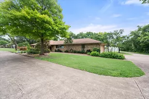 1328 Bear Creek Rd, Cedar Hill, TX 75104 - Photo 27