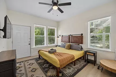 2626 May Street, Fort Worth, TX 76110 - Photo 9