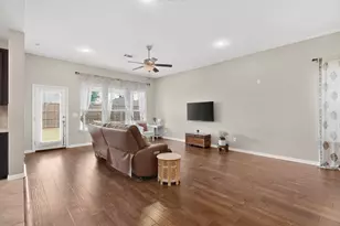 2312 Rigging Dr, Little Elm, TX 75068 - Photo 7