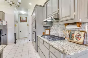 718 W Couts St, Weatherford, TX 76086 - Photo 9