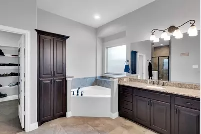 421 Summer Grove Drive, Midlothian, TX 76065 - Photo 5