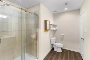 1121 Sam Houston Dr, Garland, TX 75042 - Photo 13