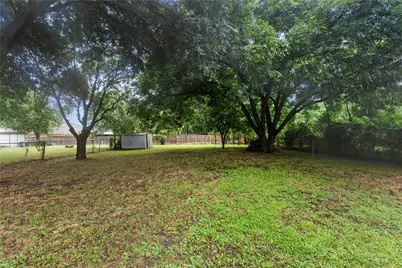 1121 Sam Houston Drive, Garland, TX 75042 - Photo 27