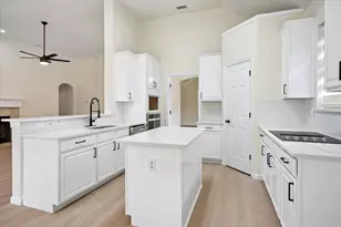 3644 Eden Dr, Dallas, TX 75287 - Photo 17