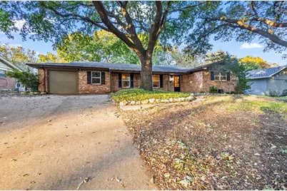 4112 Selkirk Drive W, Fort Worth, TX 76109 - Photo 1