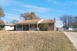 941 Maple St, Howe, TX 75459 - Photo 1