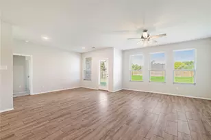 1217 Benwick Dr, Van Alstyne, TX 75495 - Photo 7