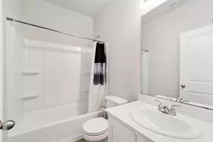 1217 Benwick Dr, Van Alstyne, TX 75495 - Photo 11