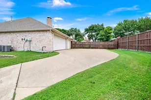 3232 Birmingham Ct, Plano, TX 75093 - Photo 29