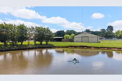 8111 Russell Curry Road, Arlington, TX 76001 - Photo 11