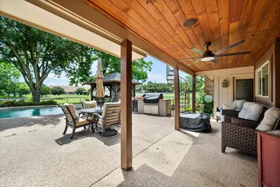 8111 Russell Curry Road, Arlington, TX 76001 - Photo 35