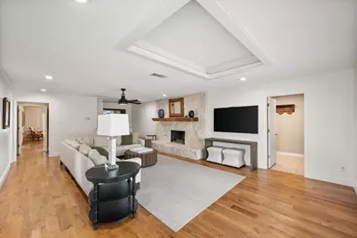 8111 Russell Curry Road, Arlington, TX 76001 - Photo 21