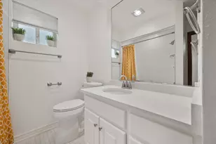 8111 Russell Curry Rd, Arlington, TX 76001 - Photo 31