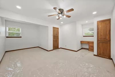 8111 Russell Curry Road, Arlington, TX 76001 - Photo 29