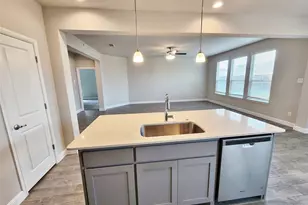 816 Wilmott Ter, Fort Worth, TX 76247 - Photo 9