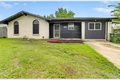 15131 Oakwood Lane, Balch Springs, TX 75180 - Photo 1