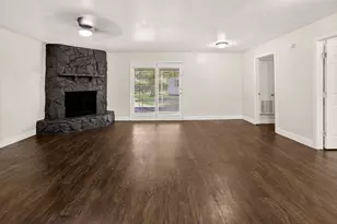 15131 Oakwood Ln, Balch Springs, TX 75180 - Photo 5