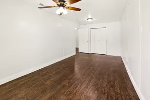 15131 Oakwood Ln, Balch Springs, TX 75180 - Photo 13