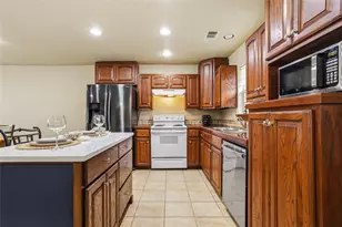 1514 Bay Shore Dr, Garland, TX 75040 - Photo 7