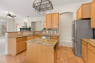 2512 Stone Meadows Dr, Little Elm, TX 75068 - Photo 7