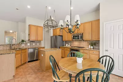 2512 Stone Meadows Drive, Little Elm, TX 75068 - Photo 5