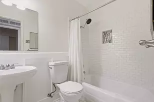 7935 Royal Ln, Dallas, TX 75230 - Photo 7