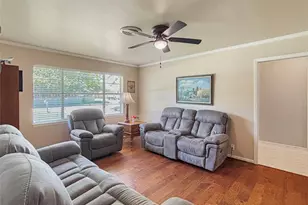 305 S Weatherford St, Chico, TX 76431 - Photo 9
