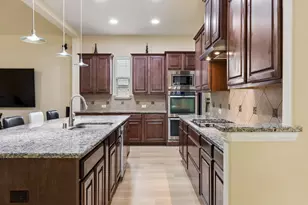302 Phillips Ct, Fate, TX 75087 - Photo 9