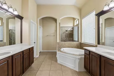302 Phillips Court, Fate, TX 75087 - Photo 19