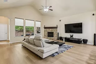 302 Phillips Ct, Fate, TX 75087 - Photo 15