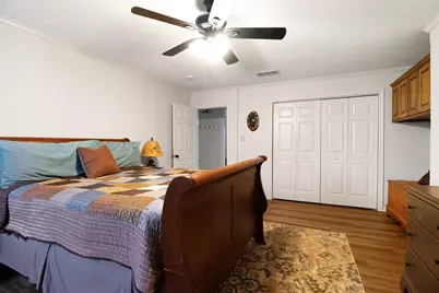 1109 Sherwood Street, Gladewater, TX 75647 - Photo 23