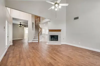 3009 Larkspur Court, Garland, TX 75040 - Photo 3