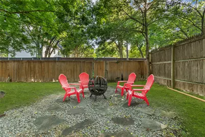 11621 Tuscany Way, Dallas, TX 75218 - Photo 5