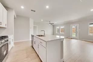 704 Summerberry Dr, McKinney, TX 75071 - Photo 5